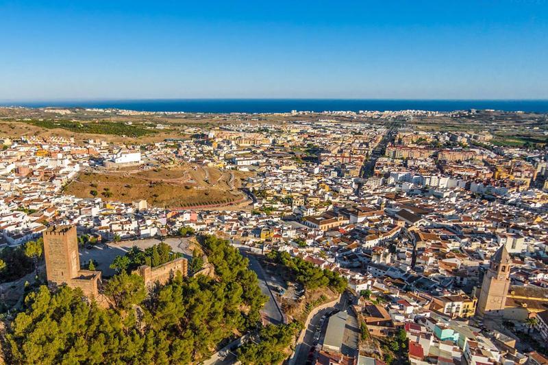 Foto 570ea55d-5cd2-4c8a-9cbd-a74d8ba2dacb. Àtic amb calefacció aparcament piscina a Camino Viejo de Málaga Vélez - Málaga