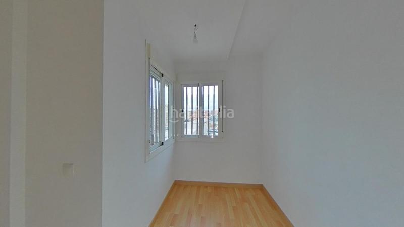 Foto 1568cfd8-b120-4e9d-80b7-1bb974d5395c. Appartement avec chauffage dans Los Castillejos - La Trinidad Málaga