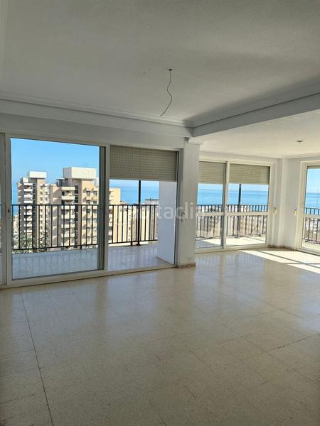 Foto edb2f340-cdef-4d03-a3cd-39a5701736aa. Appartamento con riscaldamento in Montemar Torremolinos