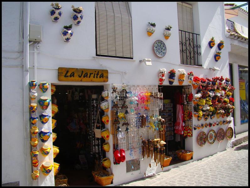 Foto c6f5cb52-95c1-4d6a-9dfc-5efa6dcbb82d. Xalet amb calefacció aparcament piscina a La Cala Golf - Lagar Martell Mijas