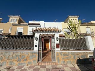 Casa a Cancelada. Casa en venta en cancelada, 4 dormitorios.