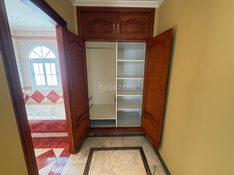 Foto a84d3099-fde6-4b2d-a891-05a8adb54b84. Maison avec chauffage dans Cancelada Estepona