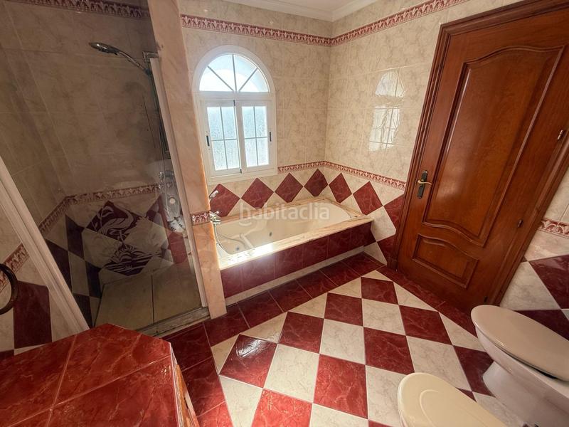 Foto f211b043-145c-43de-8d13-55f796ef5288. Maison avec chauffage dans Cancelada Estepona