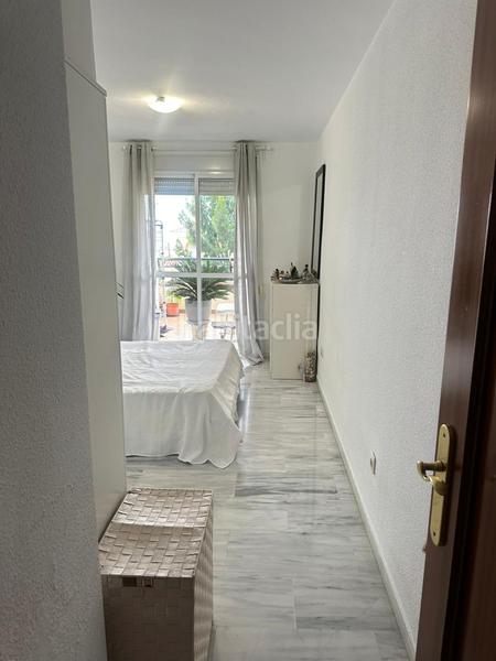 Foto 16246059-b0e7-423b-a123-65a147d44503. Pis amb calefacció aparcament piscina a Zona Centro Comercial Torrequebrada Benalmádena