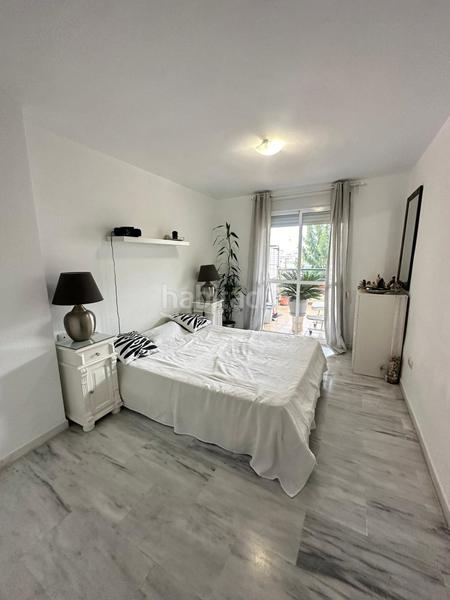 Foto 2e24790a-4355-4c90-86c9-94732522fcf3. Pis amb calefacció aparcament piscina a Zona Centro Comercial Torrequebrada Benalmádena