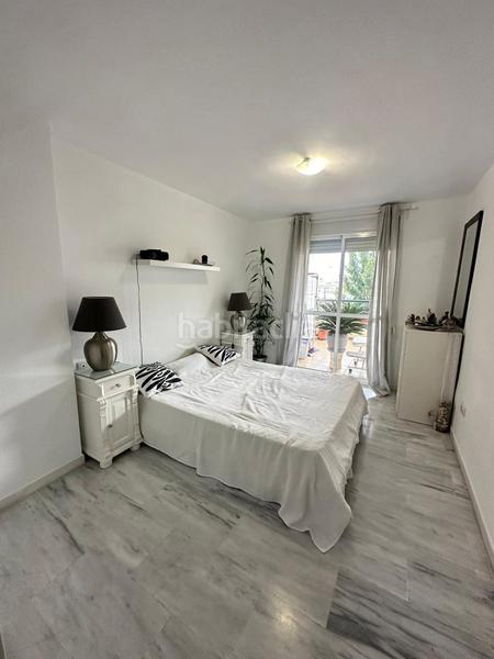 Foto 30b3d8ee-d4b2-4bc5-94a4-c6e6af2c5d36. Pis amb calefacció aparcament piscina a Zona Centro Comercial Torrequebrada Benalmádena