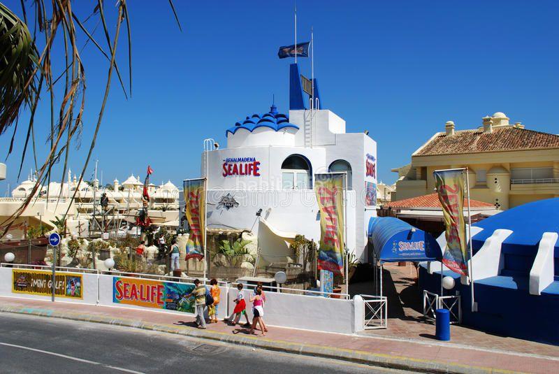 Foto 95d6ff01-2deb-4520-8ca2-4608f02647d0. Pis amb calefacció aparcament piscina a Zona Centro Comercial Torrequebrada Benalmádena