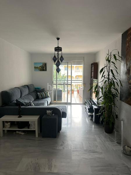 Foto c9c50624-095a-4b8f-8330-690755e4d0a1. Pis amb calefacció aparcament piscina a Zona Centro Comercial Torrequebrada Benalmádena