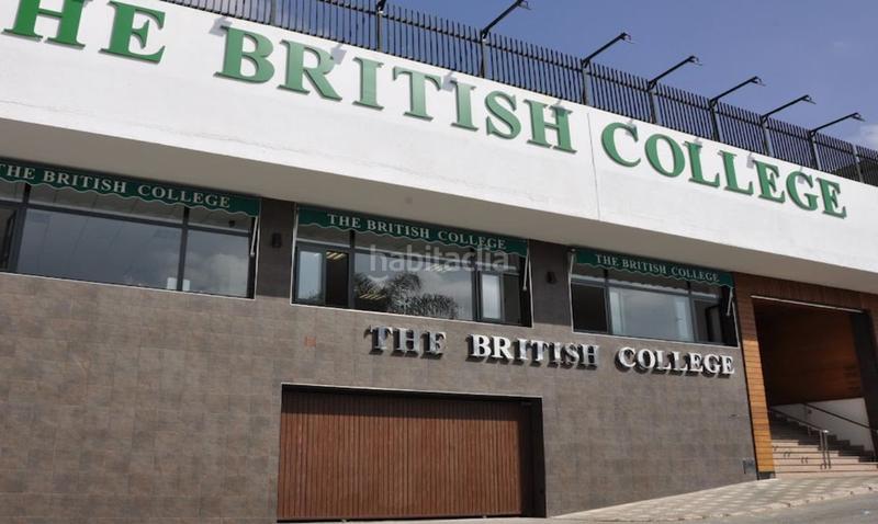 Foto e1ef259c-1085-4998-8b16-58b4b93a834b. Pis amb calefacció aparcament piscina a Zona Centro Comercial Torrequebrada Benalmádena