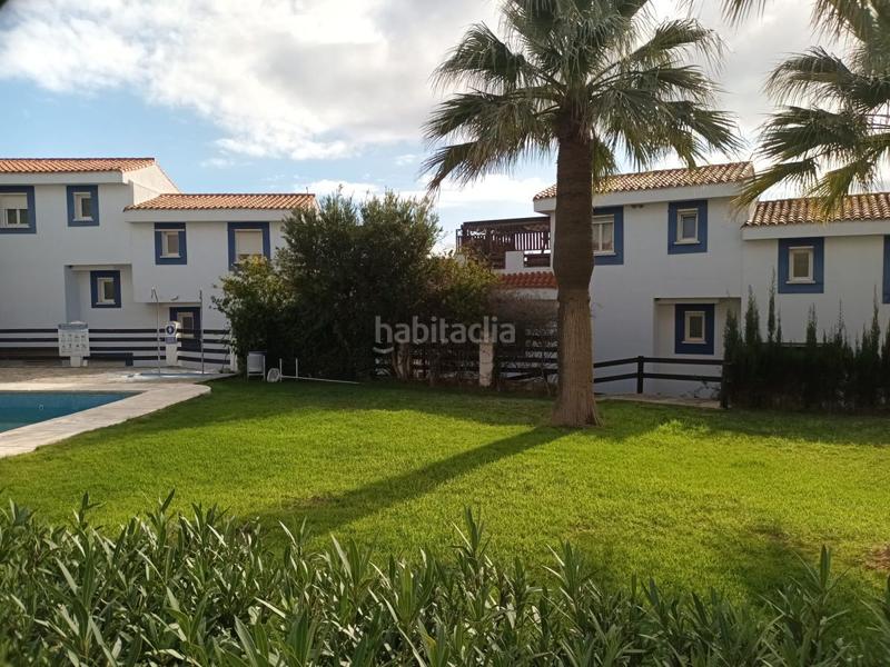 Foto a4a1fc42-df10-47e1-b1ae-b33337a0f9e5. Duplex with heating pool in Alcorrín Manilva