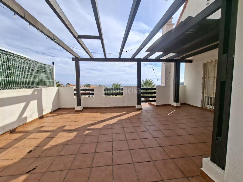 Foto b1b516f2-42db-4152-a935-aa2fe3f982d9. Duplex with heating pool in Alcorrín Manilva