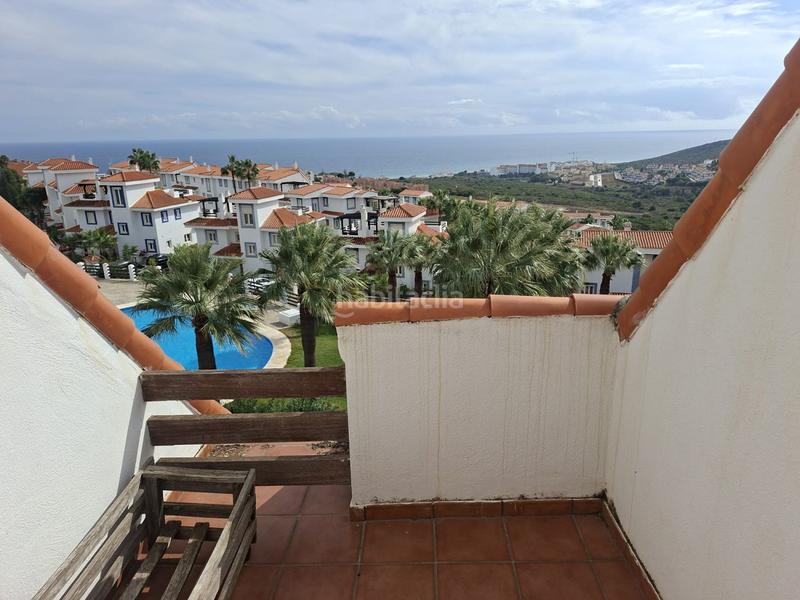 Foto dc34b540-3a03-4a14-996c-bf54a2cadf08. Duplex with heating pool in Alcorrín Manilva