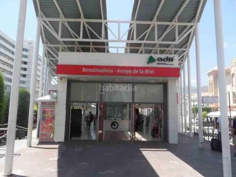 Foto ada84cde-8cc7-4285-97ee-a3bb1ac05323. Autoparkplatz in Santangelo Benalmádena