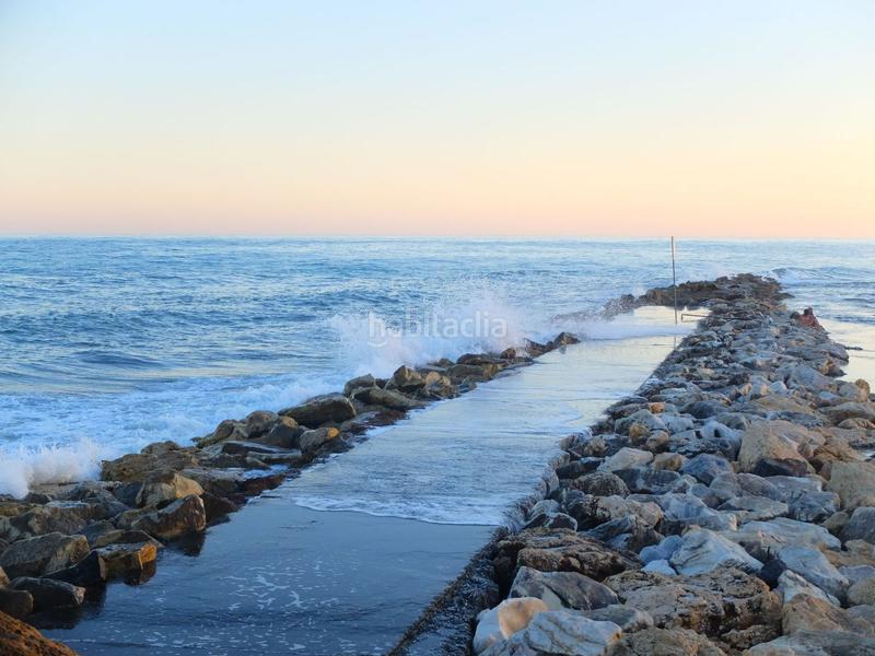 Foto 81465c86-051d-4cd2-b9a3-11234c71130c. Casa adossada amb calefacció aparcament piscina a Rincón de la Victoria