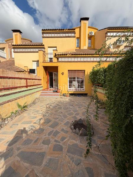 Foto 96ecde34-f707-4d0d-9449-81f442039ced. Casa adossada amb calefacció aparcament piscina a Rincón de la Victoria