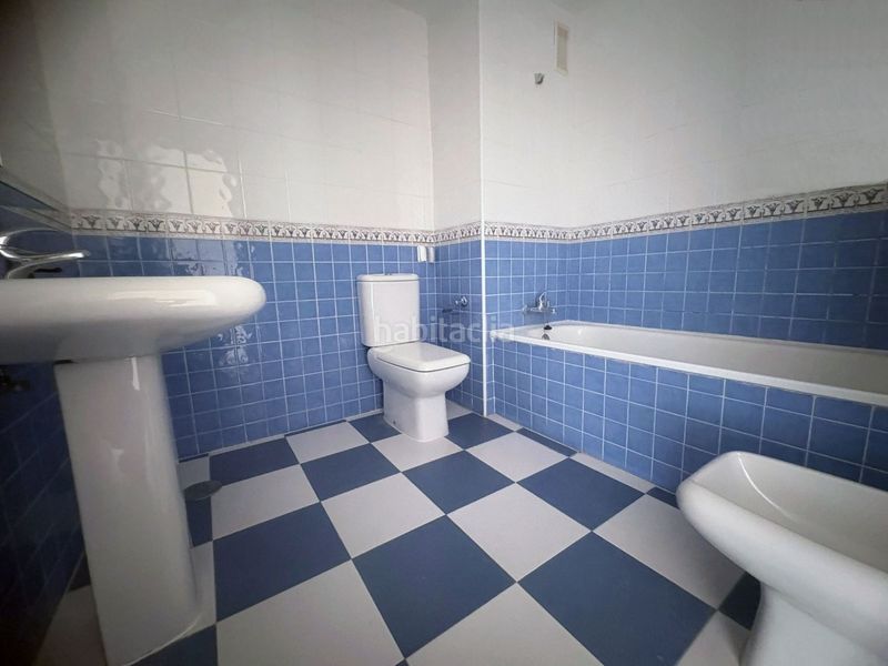 Foto 5a415a5d-1a00-4cc6-a959-1c22b42e87df. Pis amb calefacció aparcament piscina a reserva de Marbella Marbella