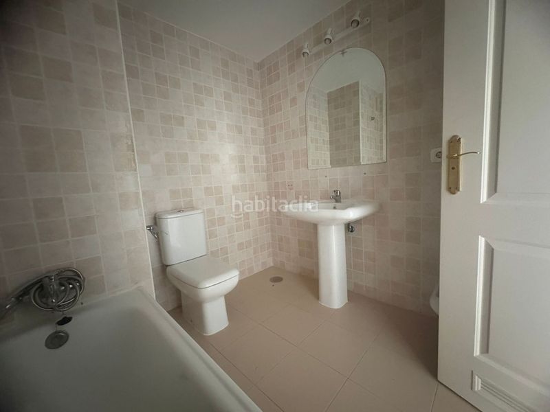 Foto d6cd0829-579a-46fe-bb87-984e17fb4012. Pis amb calefacció aparcament piscina a reserva de Marbella Marbella