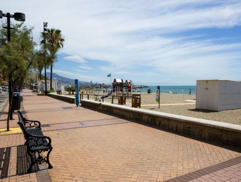 Foto d60af66a-16cb-4a40-934b-b6bfb5c1ea8d. Apartament amb calefacció aparcament piscina a Las Flores Mijas