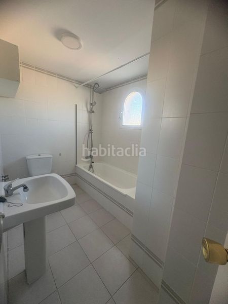 Foto 43443dc8-eb6e-41e3-8b6c-ac41054d2236. Dúplex amb calefacció piscina a Calahonda Mijas