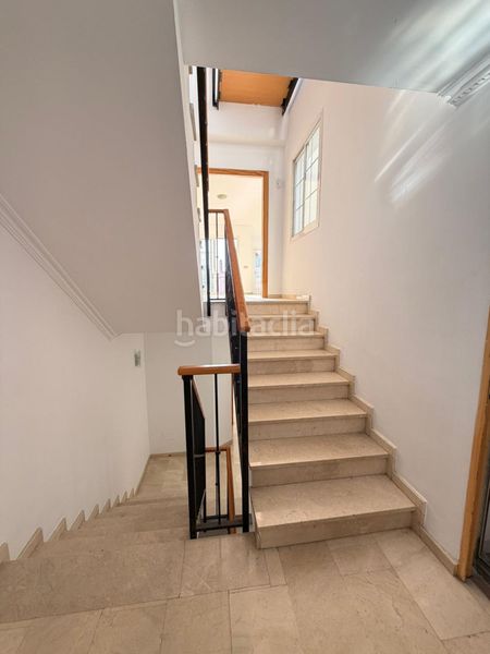 Foto 6033514f-91a5-48b9-9832-67345a5c2043. Casa adossada amb calefacció aparcament piscina a Mijas