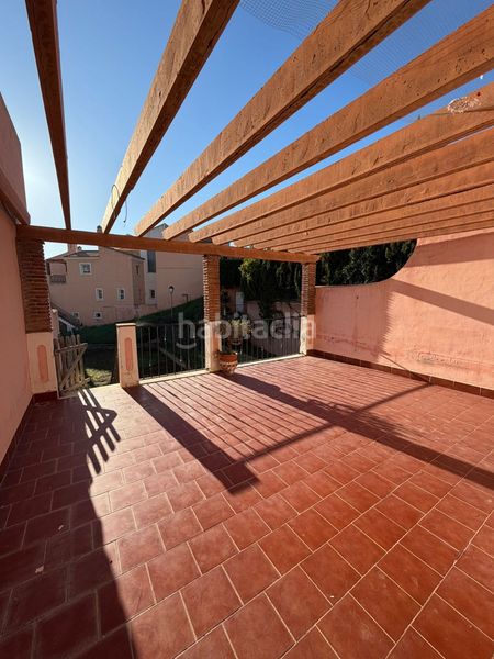 Foto 77da54a8-23ab-4569-b018-890f2b91d722. Casa adossada amb calefacció aparcament piscina a Mijas