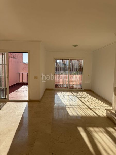 Foto 7924dbbf-0149-4951-9134-2f996f4a99a8. Casa adossada amb calefacció aparcament piscina a Mijas