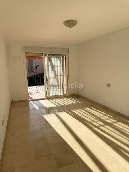 Foto f1dbfe1e-3c51-4d79-98ff-0205c28c97dd. Casa adossada amb calefacció aparcament piscina a Mijas