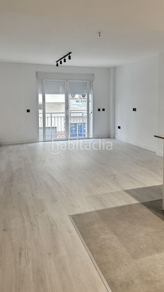 Foto b932acfb-fb64-4da5-a15f-03256cd15696. Pis amb calefacció a los jardines de Marbella - la ermita Marbella