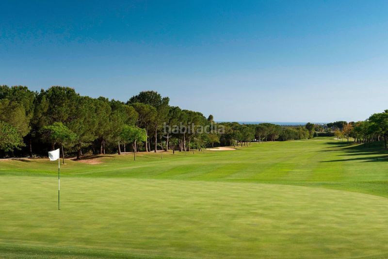 Foto dbced6fa-2a82-4b37-9ccb-4e2a9acefae5. Pis amb calefacció a los jardines de Marbella - la ermita Marbella