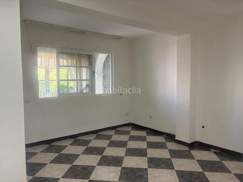 Foto edbac38f-a675-4175-a56d-606405328313. Pis amb calefacció a El Palo Málaga