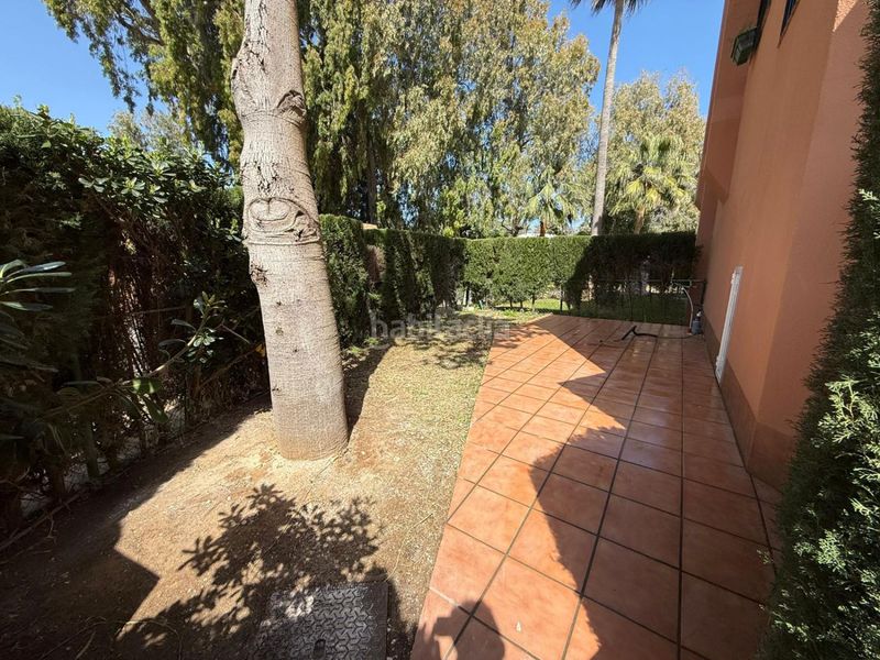 Foto acd95b88-4f8d-42e3-b5de-ef47c3eb3b63. Xalet amb calefacció aparcament piscina a Alcorrín Manilva