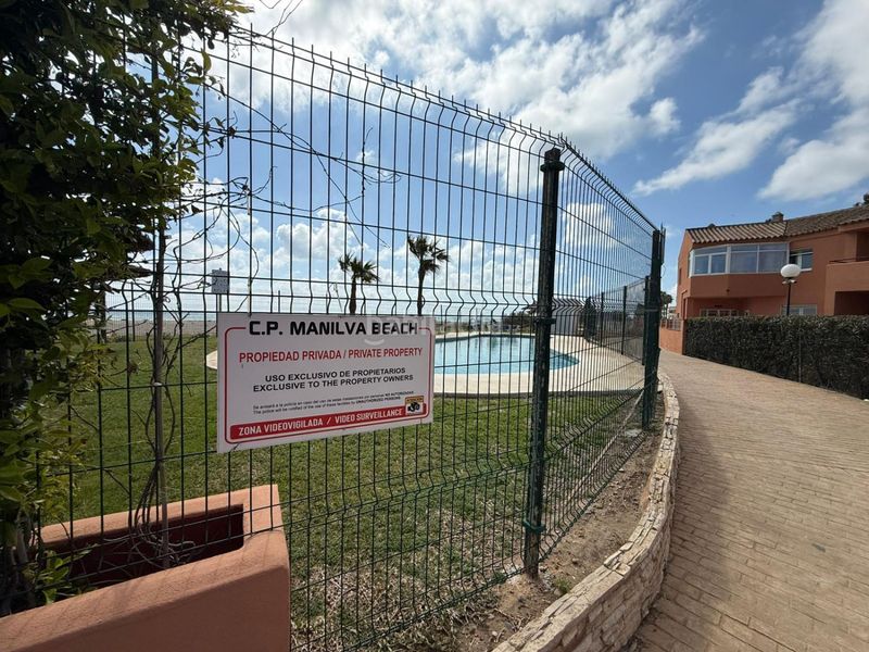 Foto db8199cf-c8a0-4822-a161-afa28af62c8c. Xalet amb calefacció aparcament piscina a Alcorrín Manilva