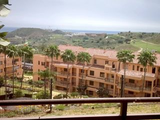 Flat in Riviera del Sol. Piso en venta en calanova golf, 2 dormitorios.