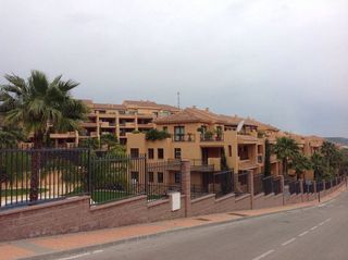 Appartement à Riviera del Sol. Piso en venta en calanova golf, 2 dormitorios.