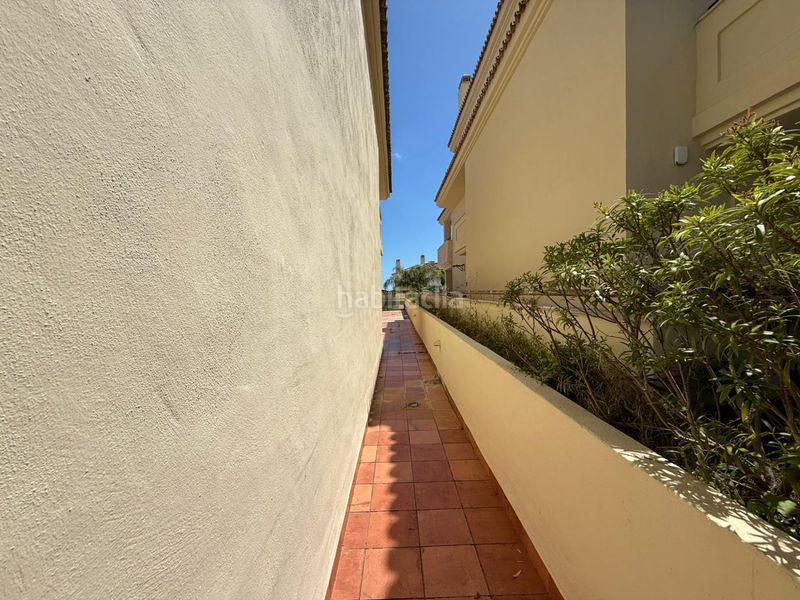Foto fd96822d-50d0-4165-a6b8-22292f8f4d30. Pis amb calefacció piscina a Sierra Blanca Marbella
