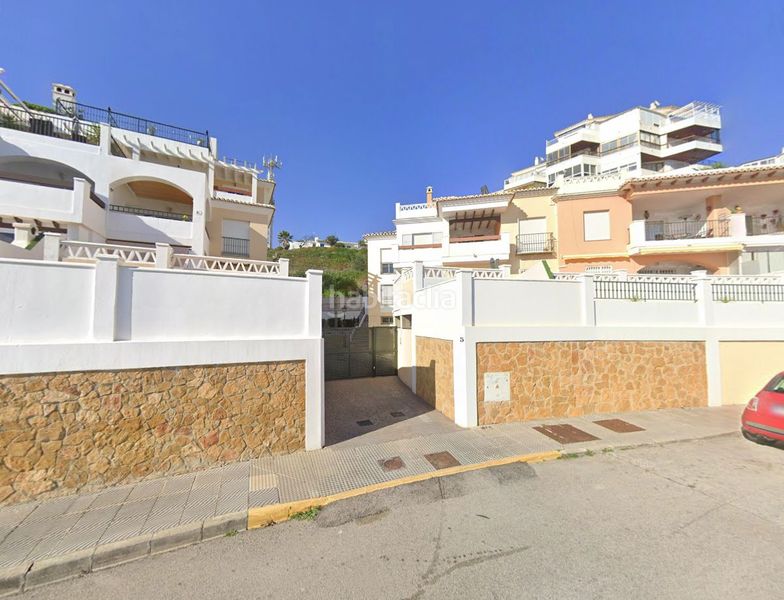 Foto b6e1b116-a300-4365-8d7d-acca79782741. Aparcament cotxe a El Peñoncillo Torrox