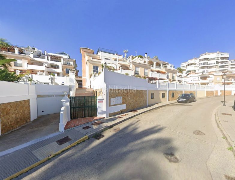 Foto e7f3ad3d-0ac5-4eaa-86cf-a7cb42ec472d. Aparcament cotxe a El Peñoncillo Torrox