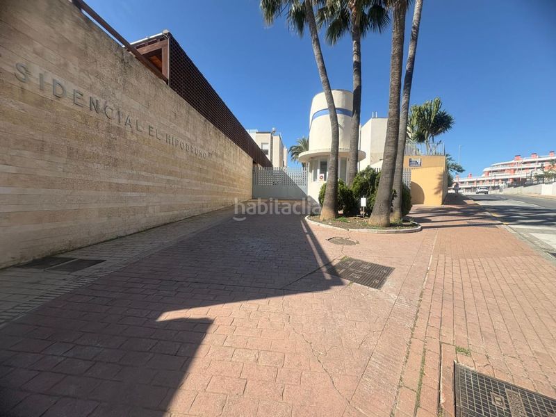 Foto 68a66c0d-7aac-41b2-a750-7673b86f9fe3. Casa adossada amb calefacció aparcament piscina a Mijas