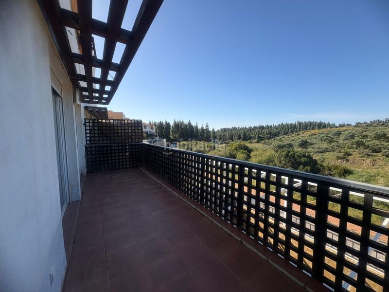Foto 751f999c-2288-47c8-958a-966d95dee6e7. Casa adossada amb calefacció aparcament piscina a Mijas
