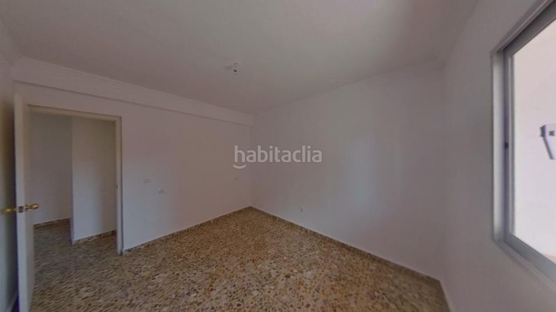 Foto 2e861900-9977-4775-a435-6d7db3e33283. Casa amb calefacció a Puerto de la Duquesa Manilva