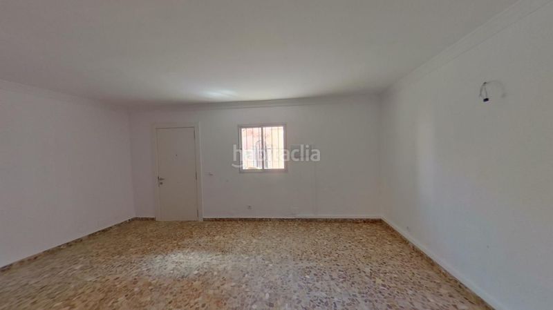 Foto 8194c3ef-ae36-4b01-8215-fde429322a74. Casa amb calefacció a Puerto de la Duquesa Manilva