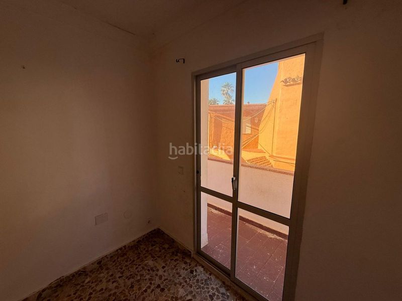 Foto d75cefb1-0c9c-4f67-a3dd-1cf5ce4dfb12. Casa amb calefacció a Puerto de la Duquesa Manilva