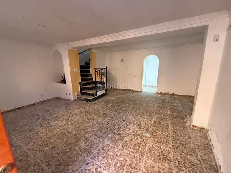 Foto f76ecfb1-a5a8-452d-9bc3-98906592eea4. Casa amb calefacció a Puerto de la Duquesa Manilva