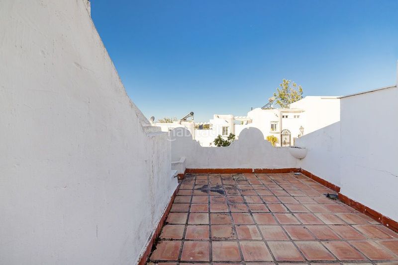 Foto 6894d402-9eee-4d19-b8d3-55f6f650be99. Dúplex amb calefacció aparcament piscina a reserva de Marbella Marbella