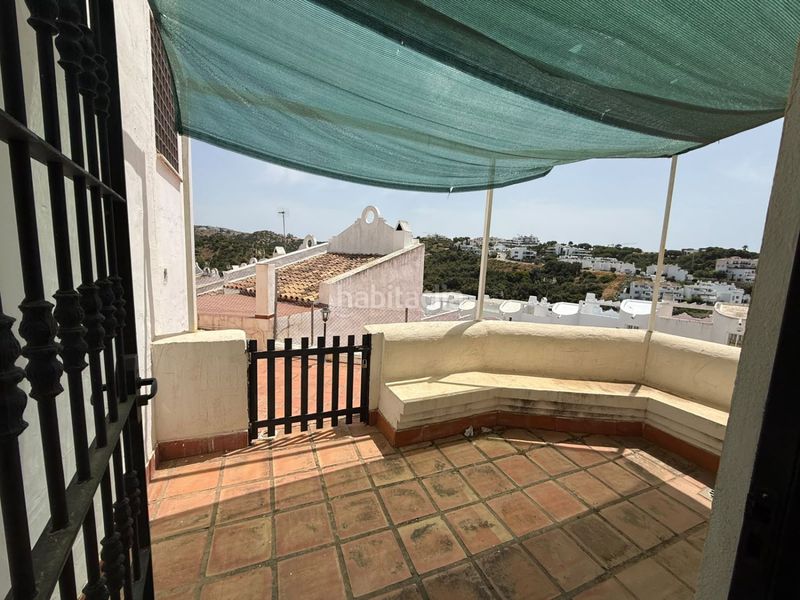 Foto 7848b5c4-8210-4bc0-beff-e61fb939fd3a. Dúplex amb calefacció aparcament piscina a reserva de Marbella Marbella