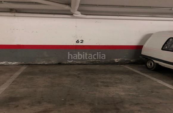 Foto 4ff7d24c-98f0-4c37-9238-a9eb8d26d17f. Aparcament cotxe a Torreblanca del Sol Fuengirola