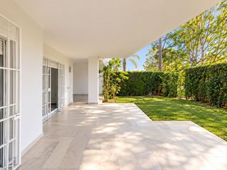 Pis a Guadalmina Baja