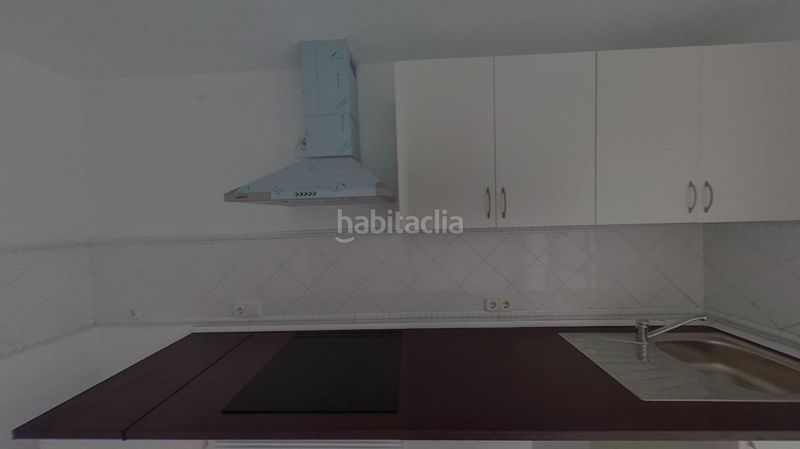 Foto 5ef29015-f9ed-4266-95e0-bd0e2c4ff725. Pis amb calefacció aparcament piscina a Guadalmina Baja Marbella