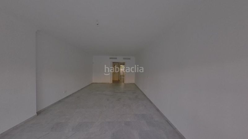 Foto 6e16e342-e1e1-40f6-8e3b-76a8523bdd17. Pis amb calefacció aparcament piscina a Guadalmina Baja Marbella