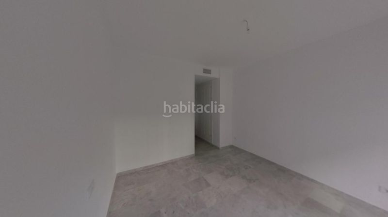 Foto e572d964-af50-4857-8b59-e3d09164e9e6. Pis amb calefacció aparcament piscina a Guadalmina Baja Marbella